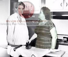 WM BIO 1956 Elvis with Gladys n kitchen rarereere8888888