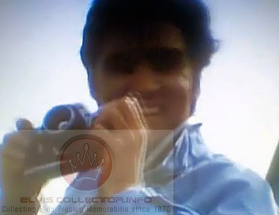 wm Elvis takn photos 68 veryveryvery rare