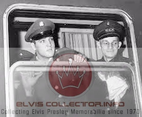 WM ARMY train peeping